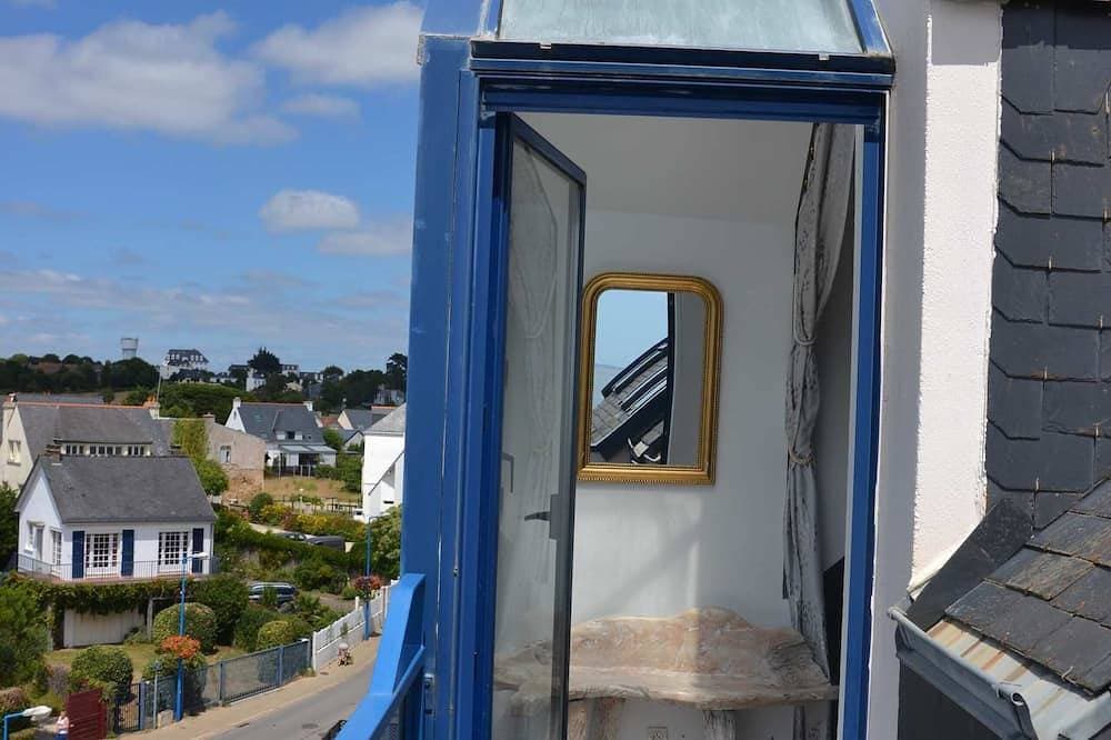 Foto 7 von 28: Meerblick! Helle Veranda-Wohnung am Fuße des Strandes