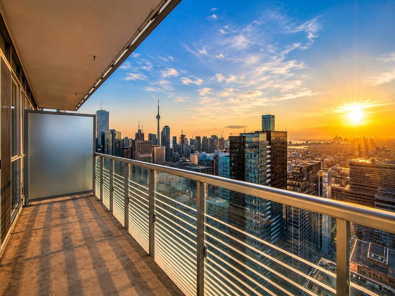 Innenstadt von Toronto in der Nähe von Sick Kids, 2 Schlafzimmer für 6 Personen, Balkon, 3 Fernseher... 1