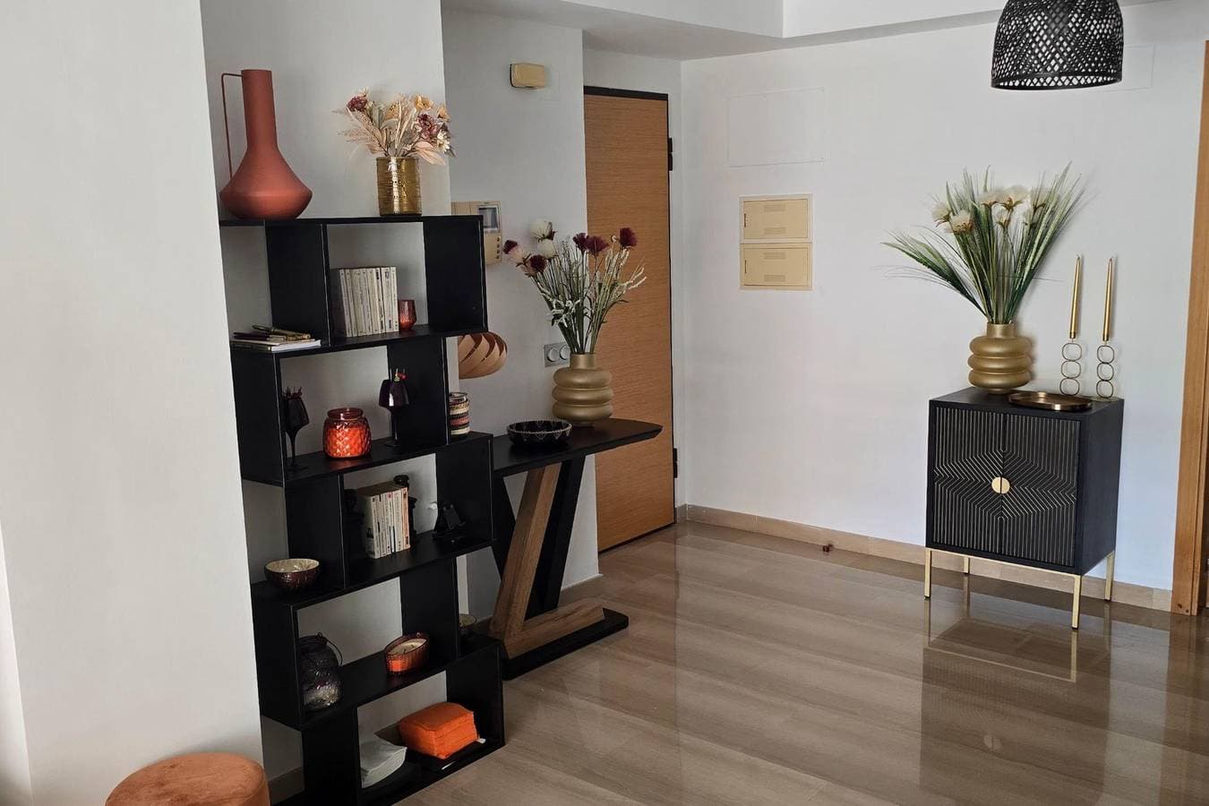 Foto 8 von 35: Apartamento Sofía Dénia Plaza | Piscina comunitaria y confort cerca del mar