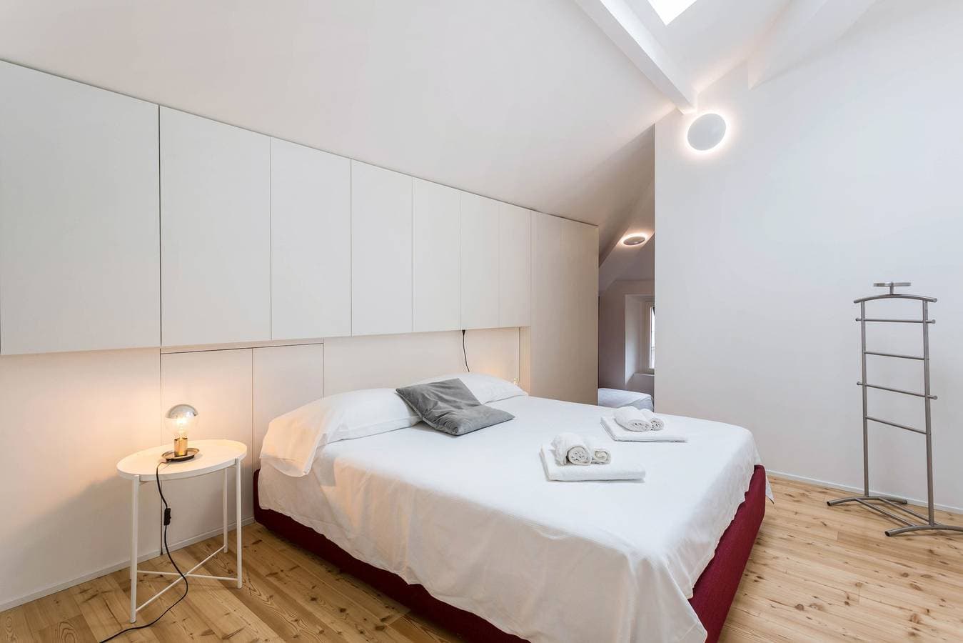 Foto 10 von 21: Ferienwohnung "Varenna amorevole dimora in Lecco" mit Klimaanlage