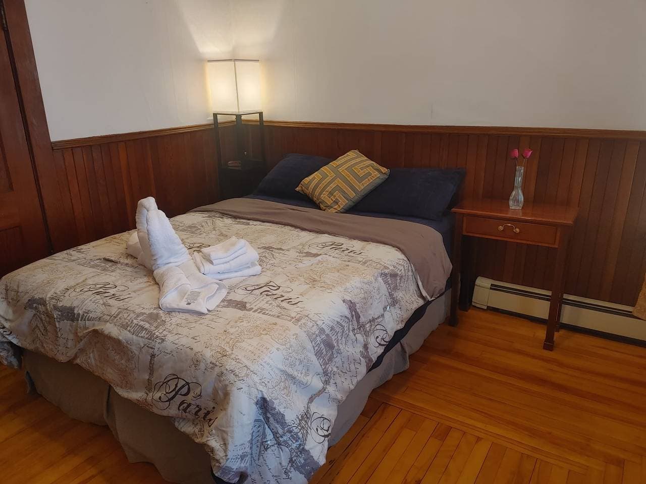 Foto 5 von 30: Gemütliches Gästezimmer mit Flussblick im Zentrum von Saint John