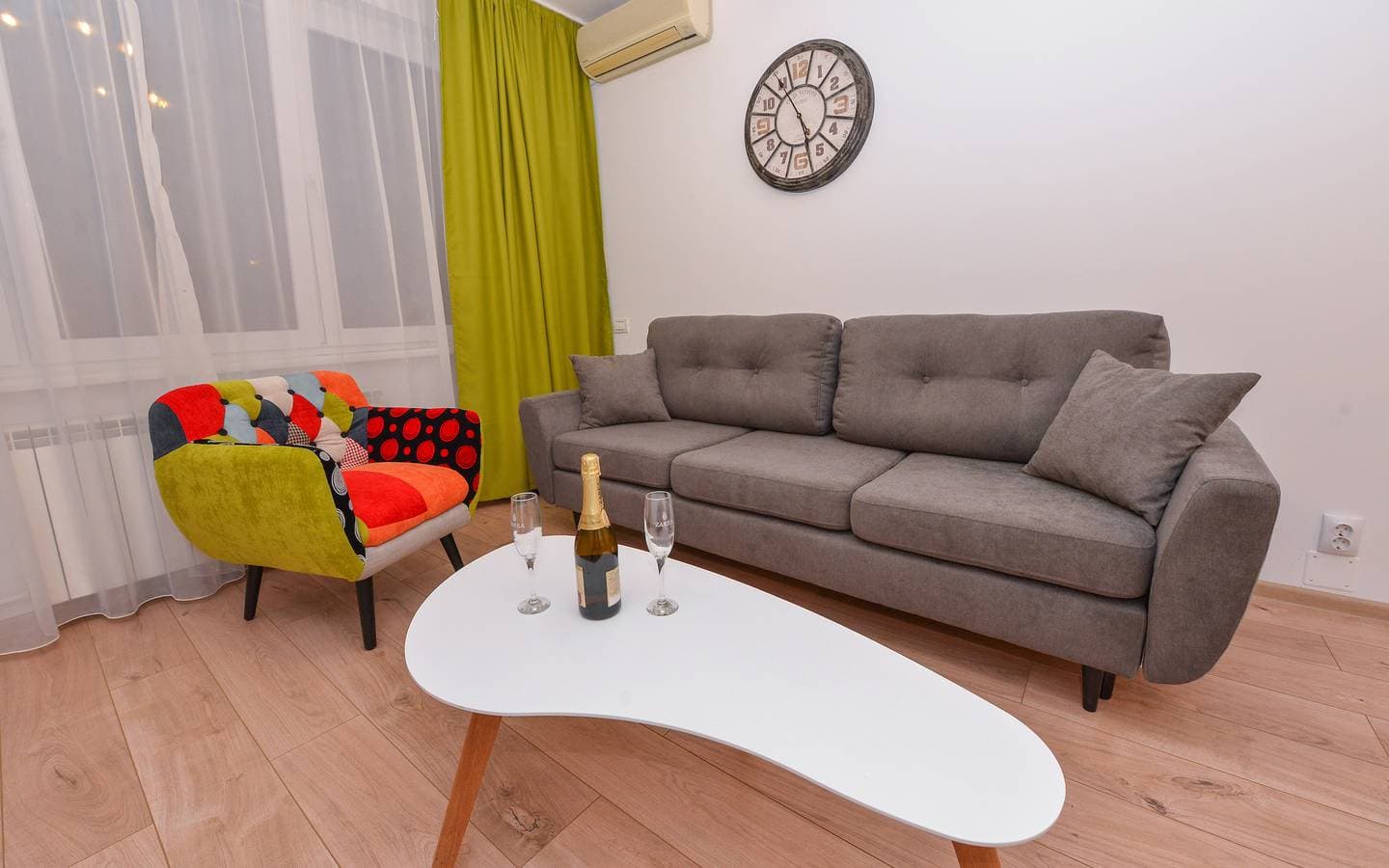 Athene — 1 Schlafzimmer neben der Victoria Avenue und den Cismigiu-Gärten 1