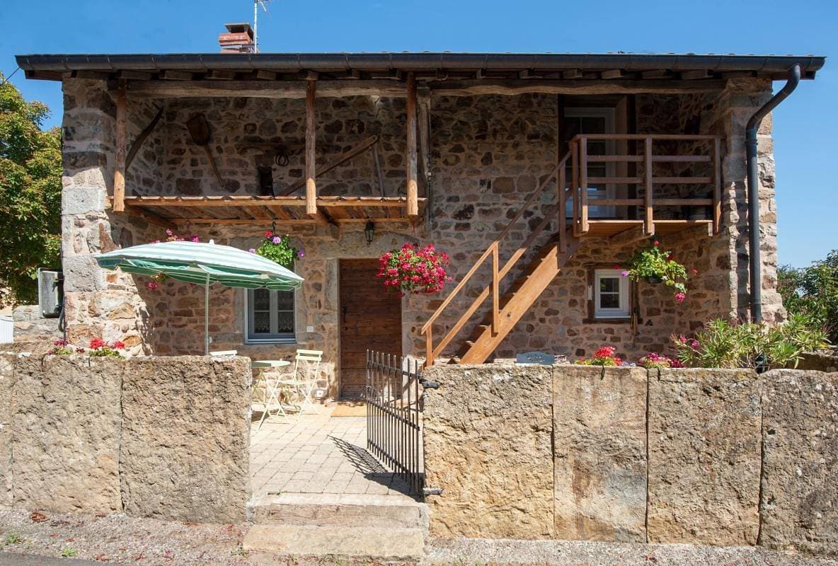 Foto 3 von 16: La Maison aux Pierres Levées