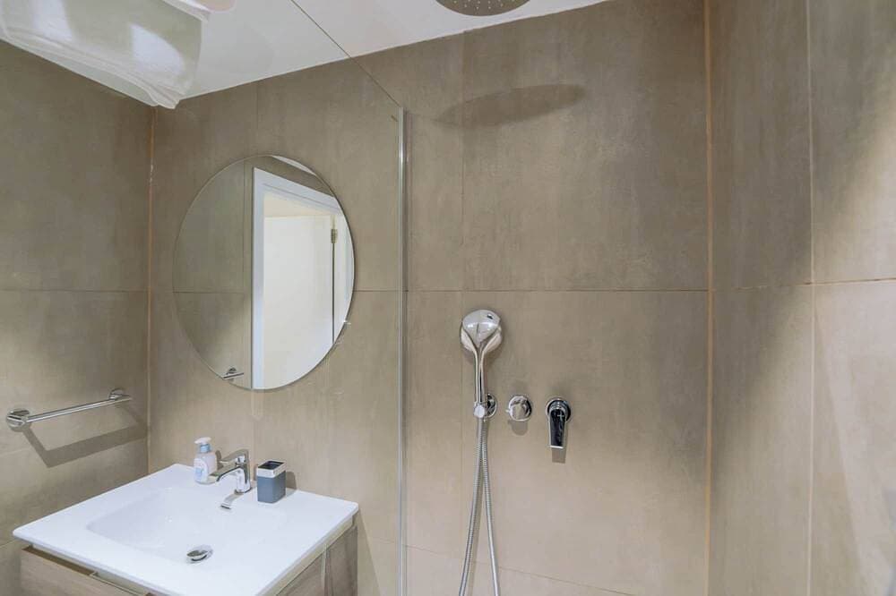 Foto 12 von 30: Mercury Suites Apartment with Pool Access