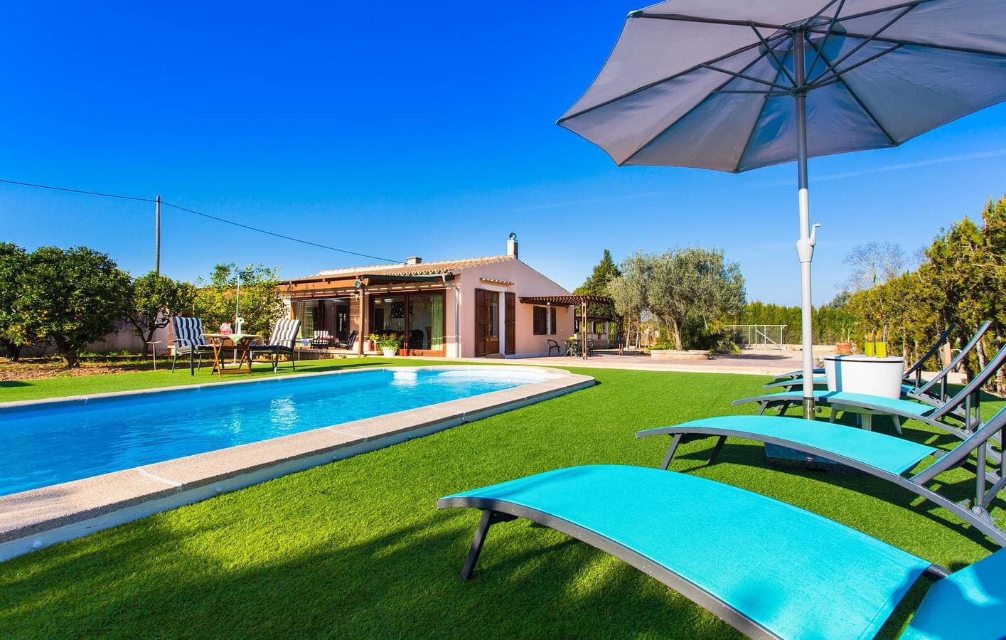 Foto 12 von 46: Gemütliche Wohnung mit Pool, Terrasse & AC - Montuïri