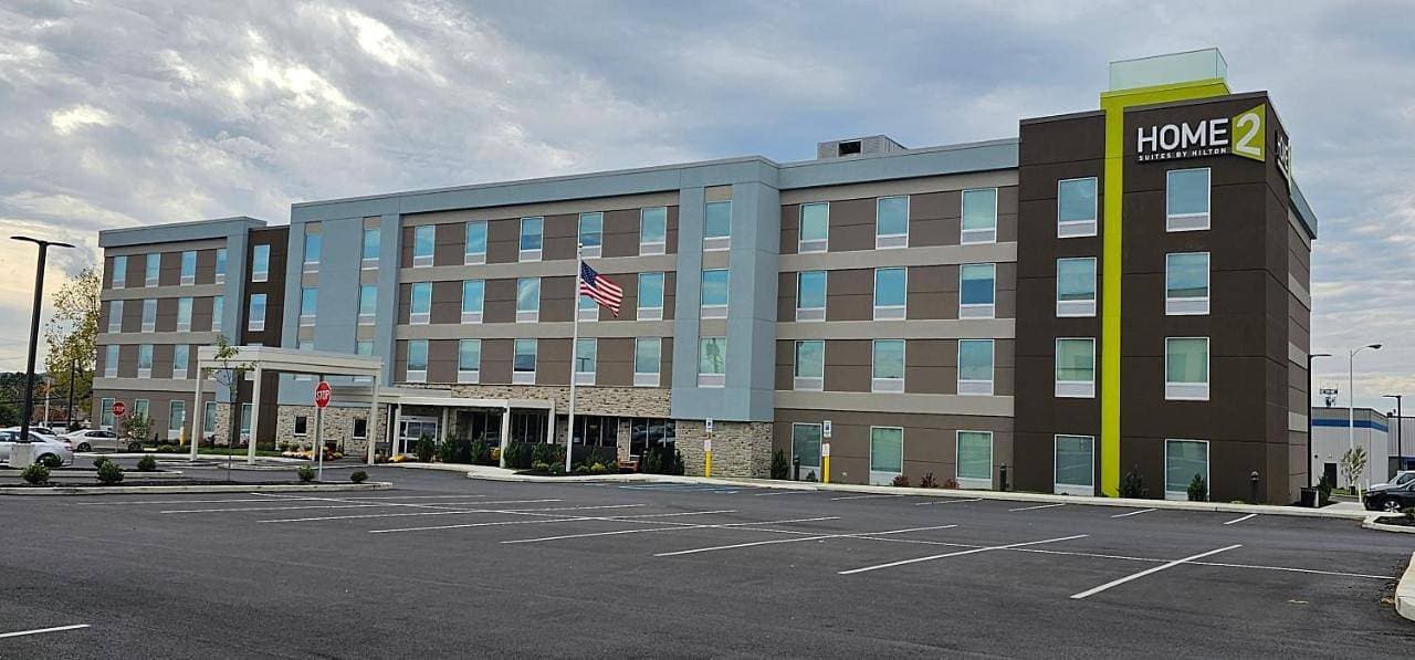 Home2 Suites By Hilton Allentown Bethlehem Airport 1