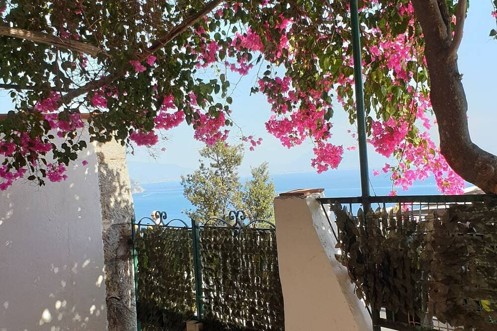 Foto 9 von 30: Amalfi - Atemberaubendes Doppelzimmer mit Meerblick