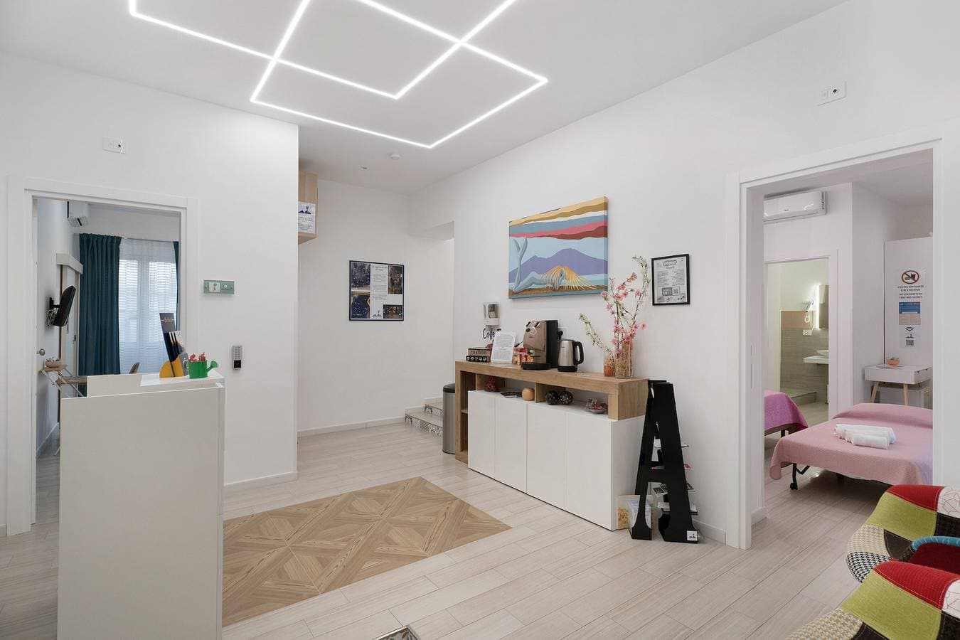 Foto 7 von 21: Le Stanze In Centro – Deluxe Doppelzimmer im Herzen von Neapel