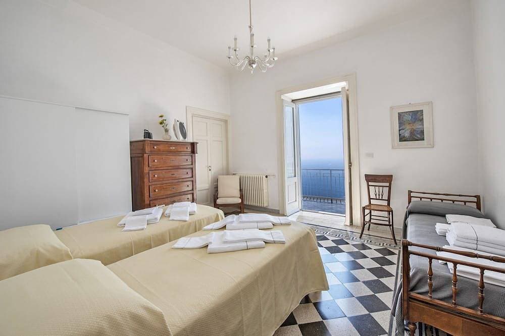 Foto 3 von 30: Villa Gilda: Eleganz und atemberaubendes Panorama zwischen Himmel und Meer