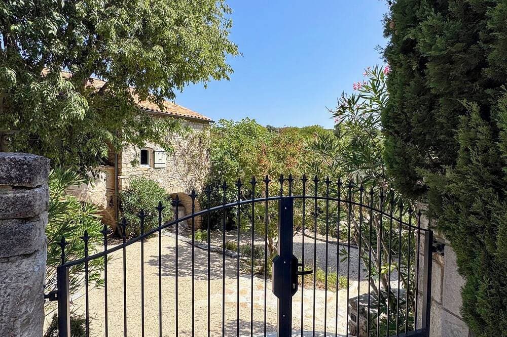 Foto 7 von 16: Ardèche Ferienwohnung in ruhiger Lage.