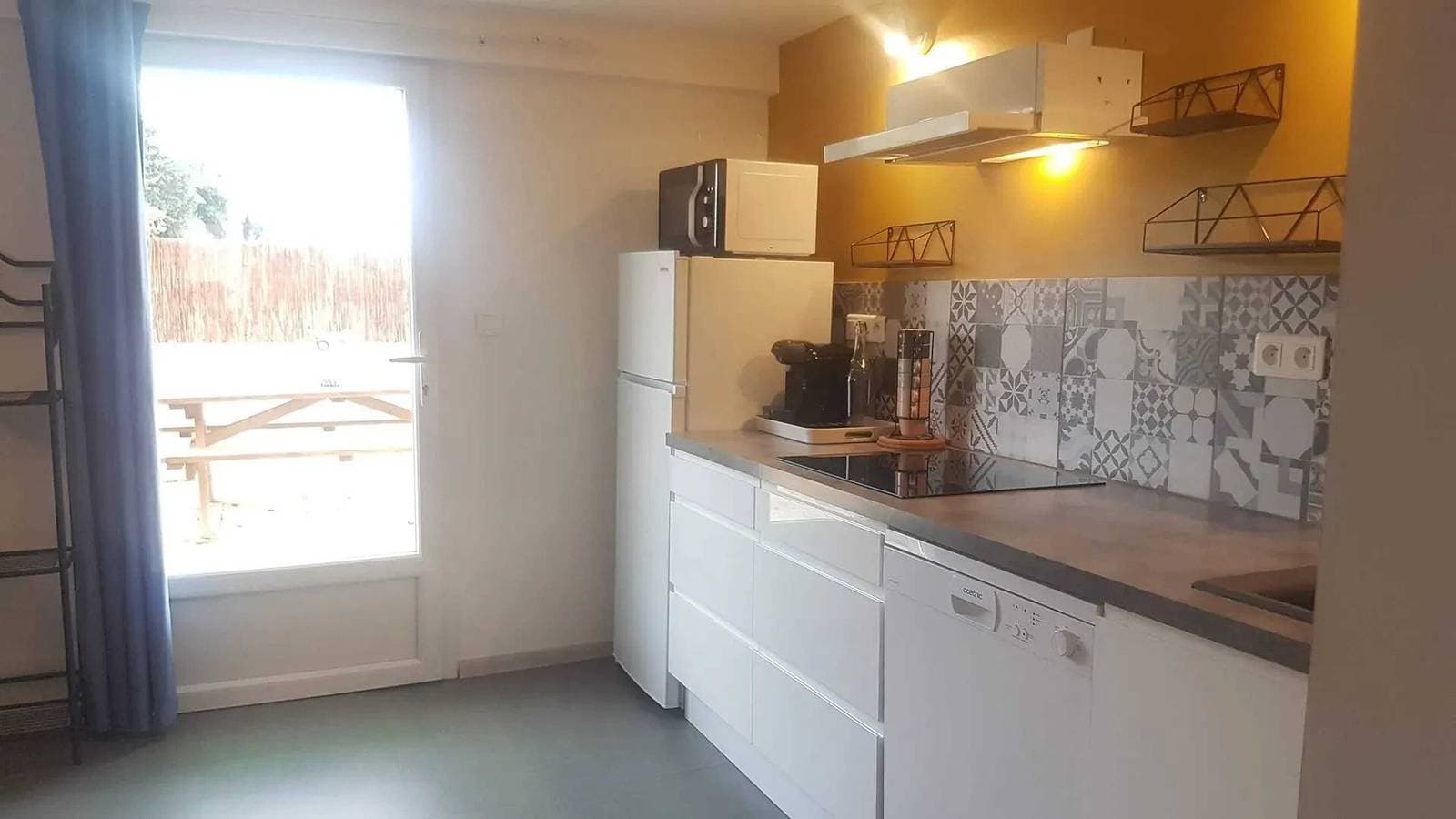 Foto 6 von 44: Gemütliches Haus nahe Pierrelatte - 40 m² mit Garten