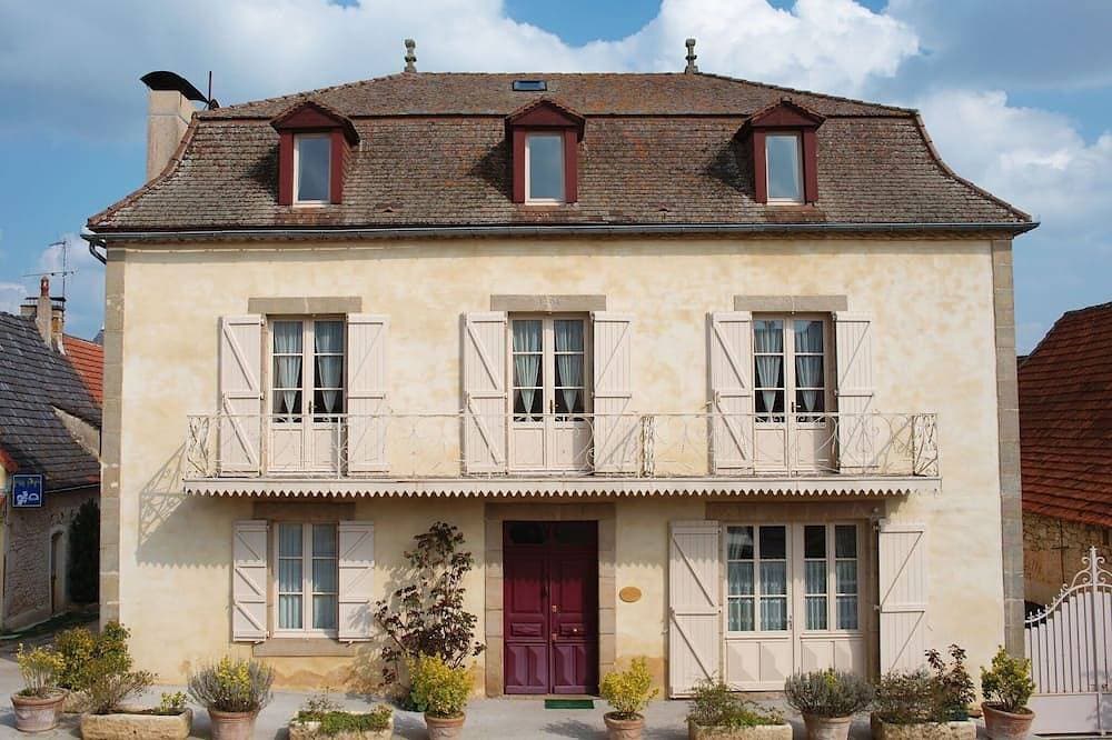 30 min de Rocamadour, 50 min Saint-cirq-lapopie et 20 Figeac 1