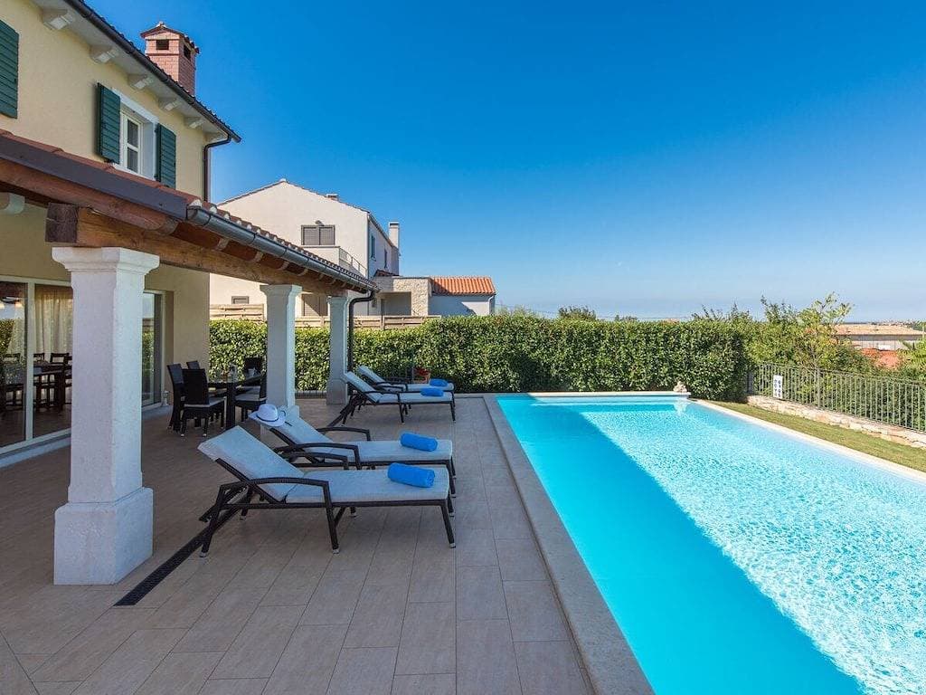 Foto 5 von 20: Villa in Porec mit Schwimmbecken