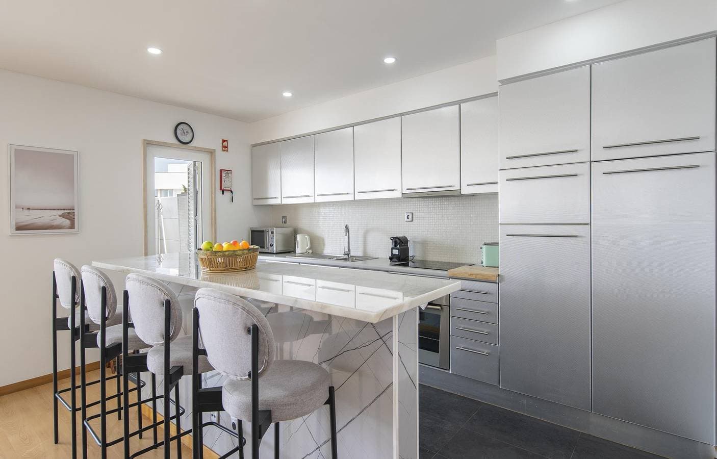 Foto 5 von 39: Ferienwohnung für 4 Personen mit Balkon