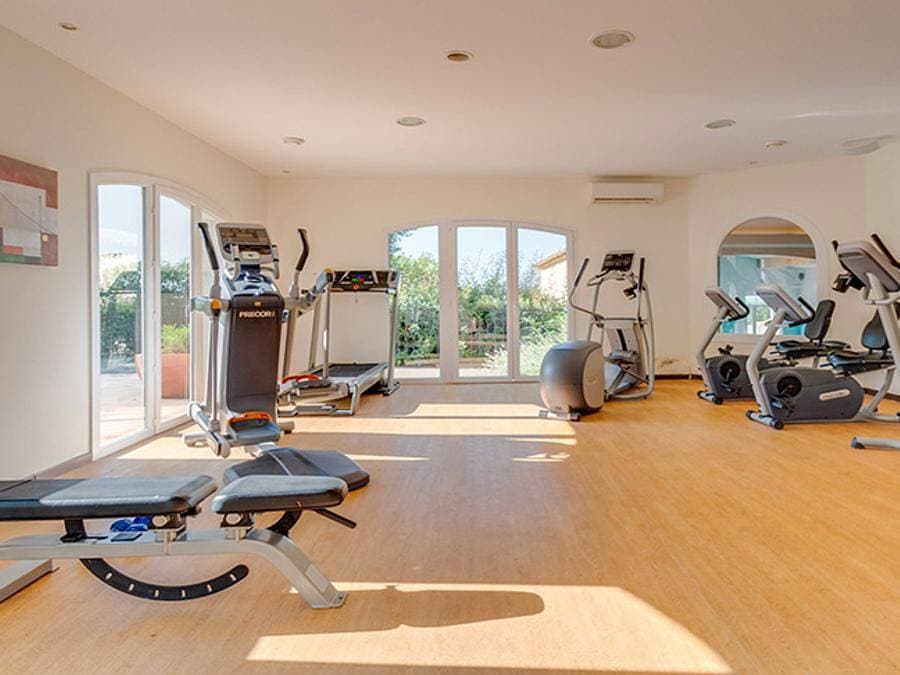 Foto 10 von 23: Résidence Le Domaine de Camiole - Vacancéole - Studio 2 personen - 15 bis 21 m²