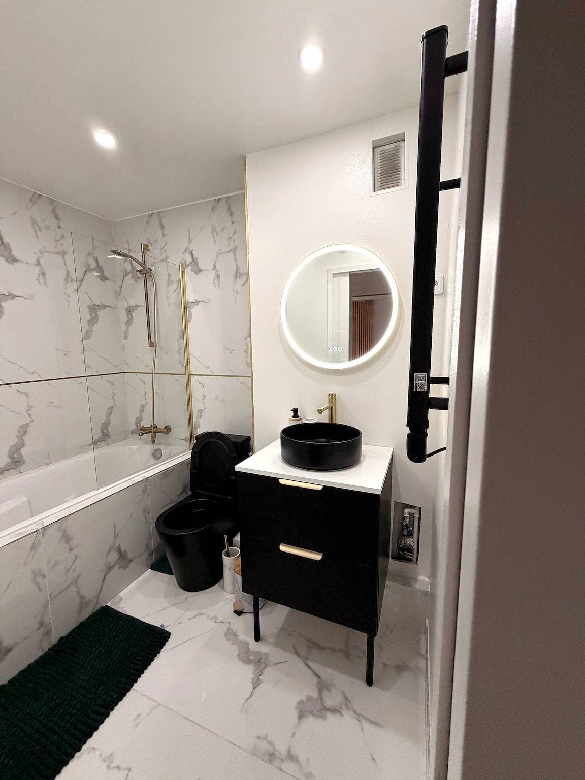 Foto 12 von 27: Appartement „Le Cocoon Des Lierres“ mit Balkon und WLAN