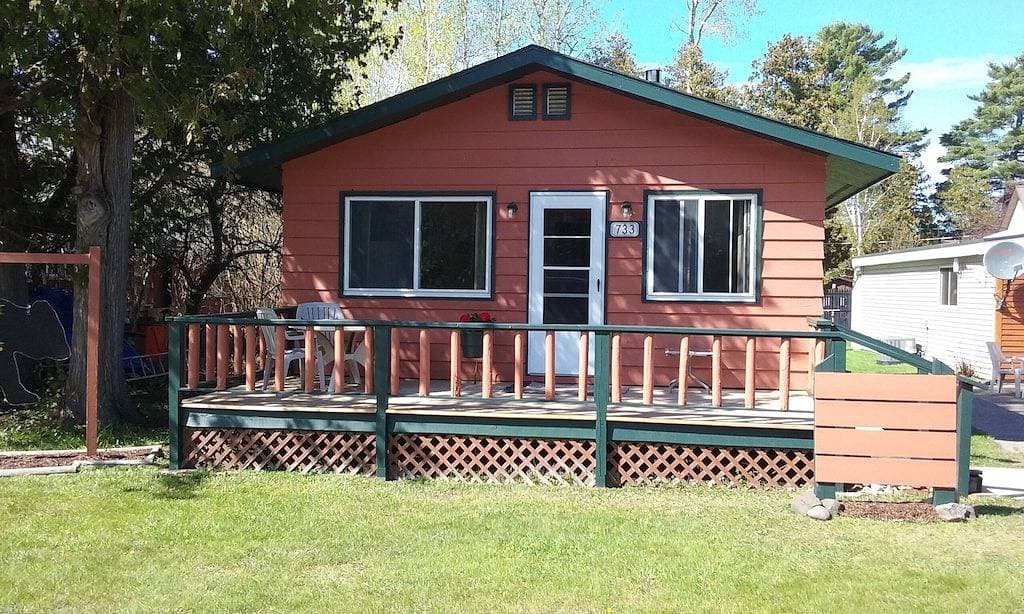 Foto 4 von 7: Bear Den Cabin-Single Bedroom-4 Personen bequem