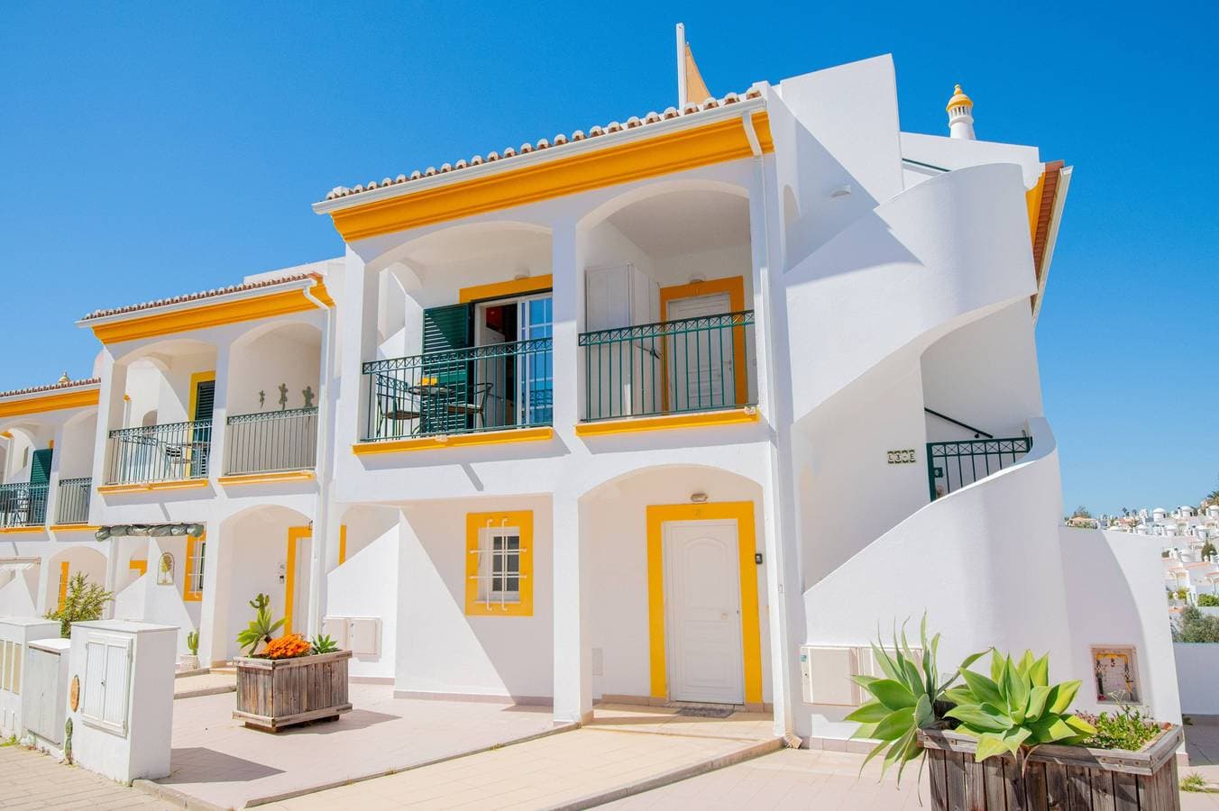 Foto 4 von 50: Lily · Fabulous 1 Bed Apt With Roof Terrace & Pool