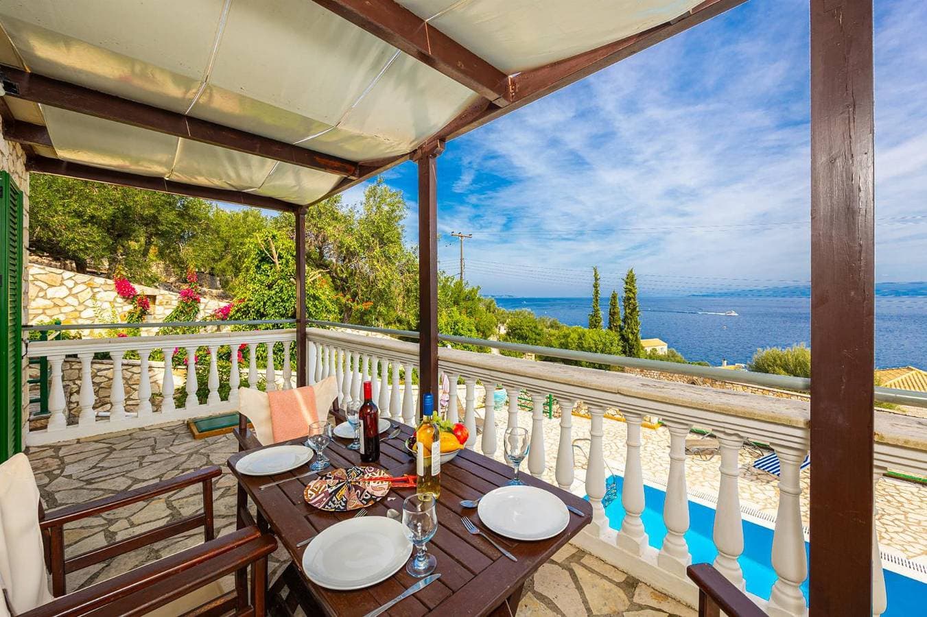 Foto 10 von 29: Villa für 6 Personen mit Terrasse
