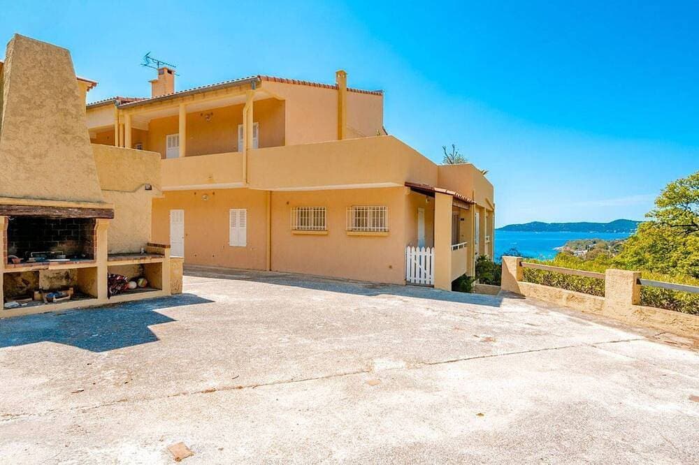 Foto 10 von 10: Gemütliche Wohnung mit Terrasse und Parkplatz in Lavandou