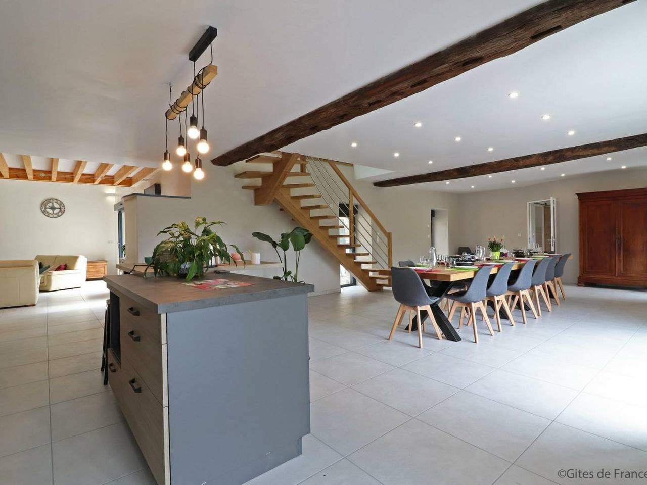 Foto 9 von 36: Großes Familienhaus mit Sauna und Garten