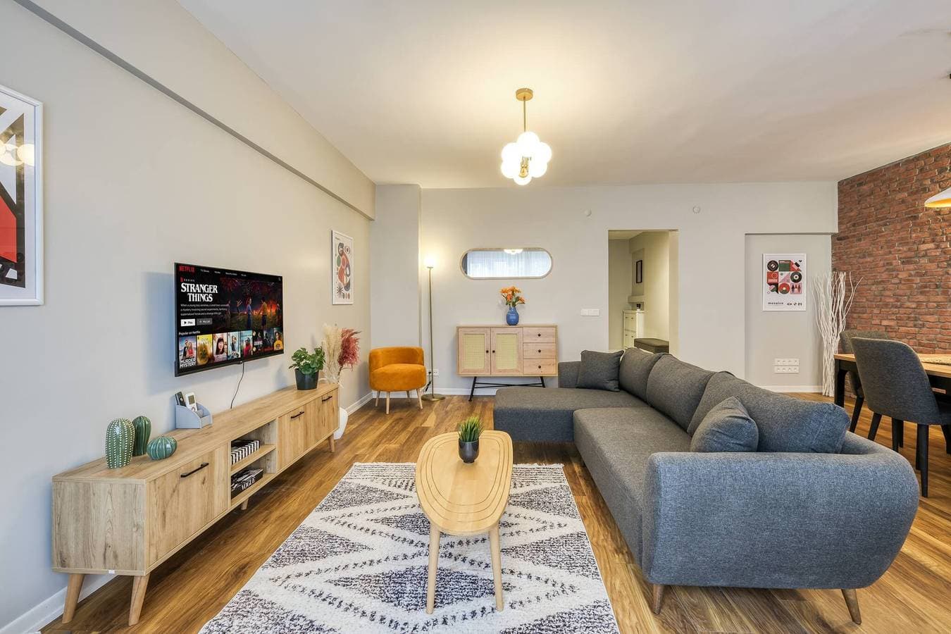 Foto 3 von 51: Prestige, geräumig, 3 Br