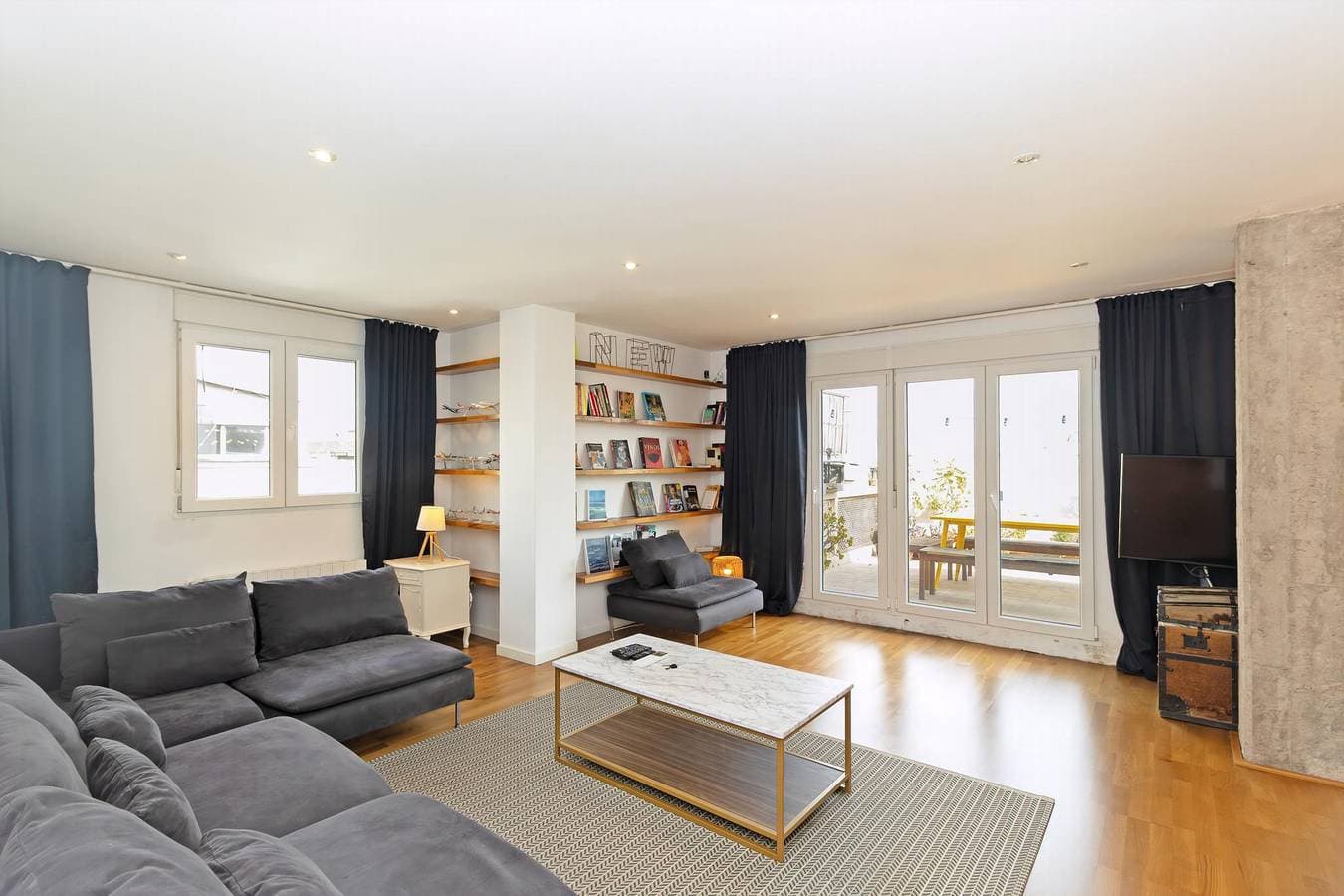 Foto 3 von 37: Ferienwohnung für 3 Personen mit Terrasse