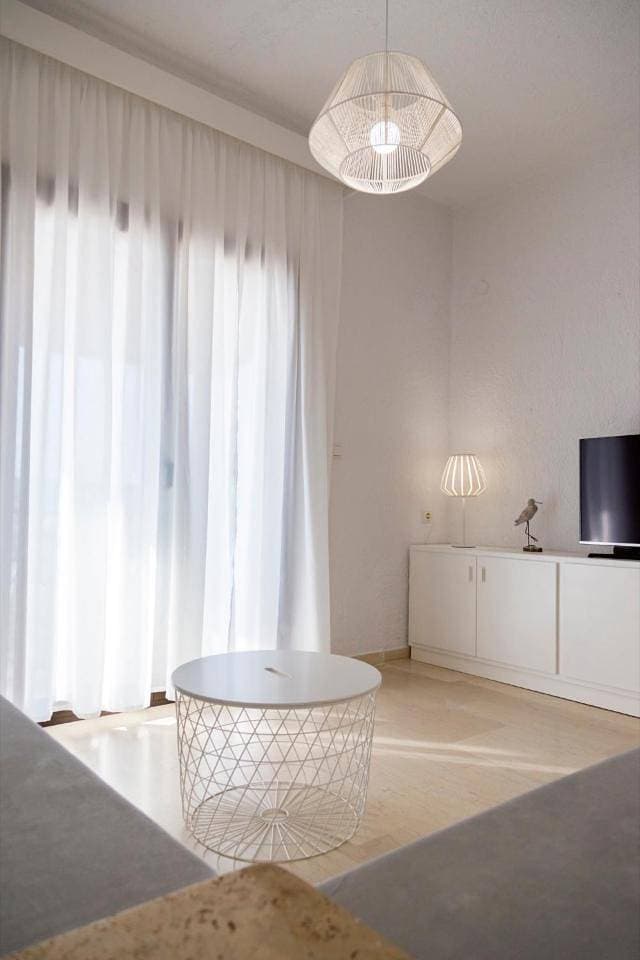 Foto 13 von 32: Two-Bedroom Apartment