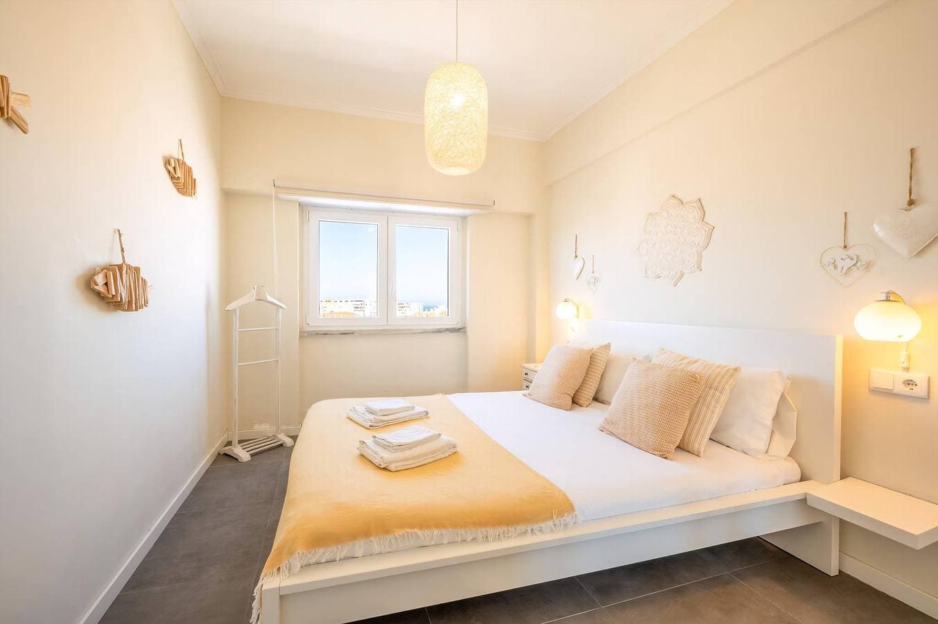 Foto 3 von 32: Ferienwohnung für 4 Personen mit Balkon