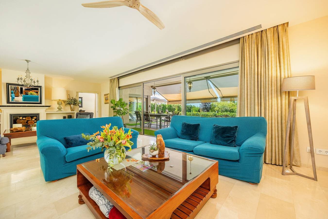 Foto 8 von 31: Villa Bellviure Luxus in Palma: Wohngebiet, privater Pool, Terrasse & WLAN