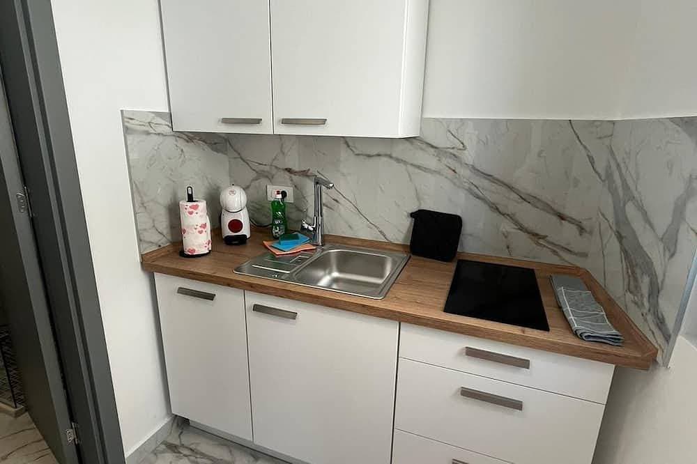 Foto 9 von 14: Zauberhafte  Apartment mit Meerblick in der Bucht von Kotor