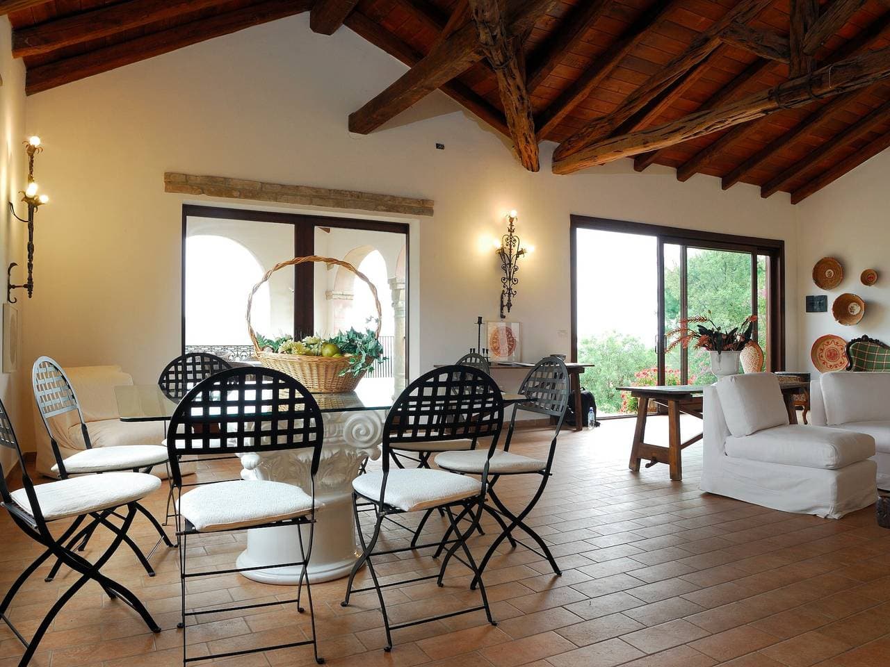 Foto 8 von 29: Villa Fiorita – Ruhige Landhausvilla mit Pool und Meerblick in Sardinien