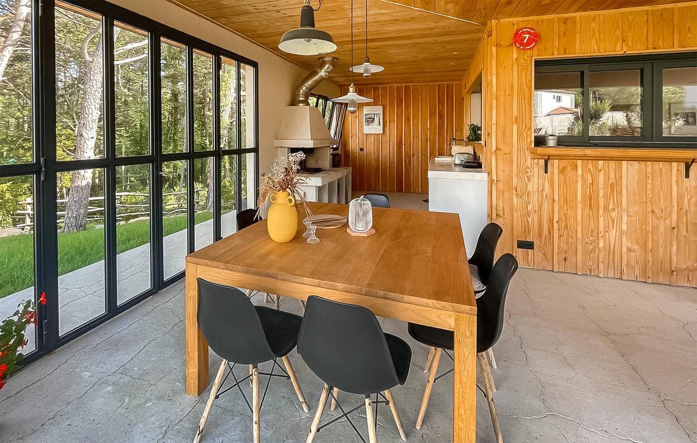 Foto 13 von 27: Moderne 2-Zimmer-Wohnung mit Terrasse in der Nähe von Restaurants und dem Stadtzentrum