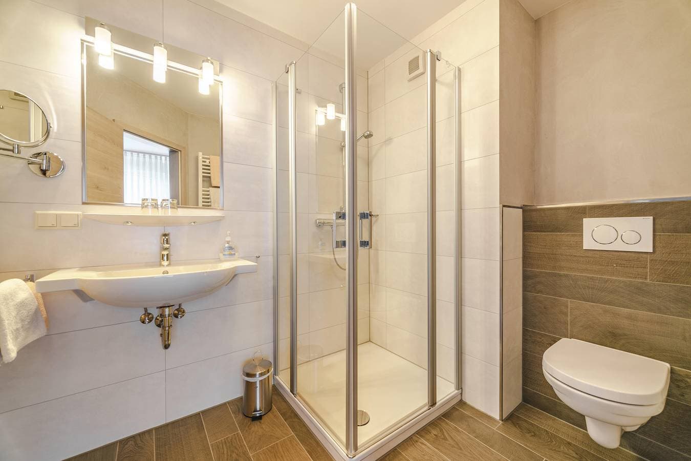 Foto 8 von 11: Haus Kieferneck - Einraum-Ferienwohnung "Klein Fein"