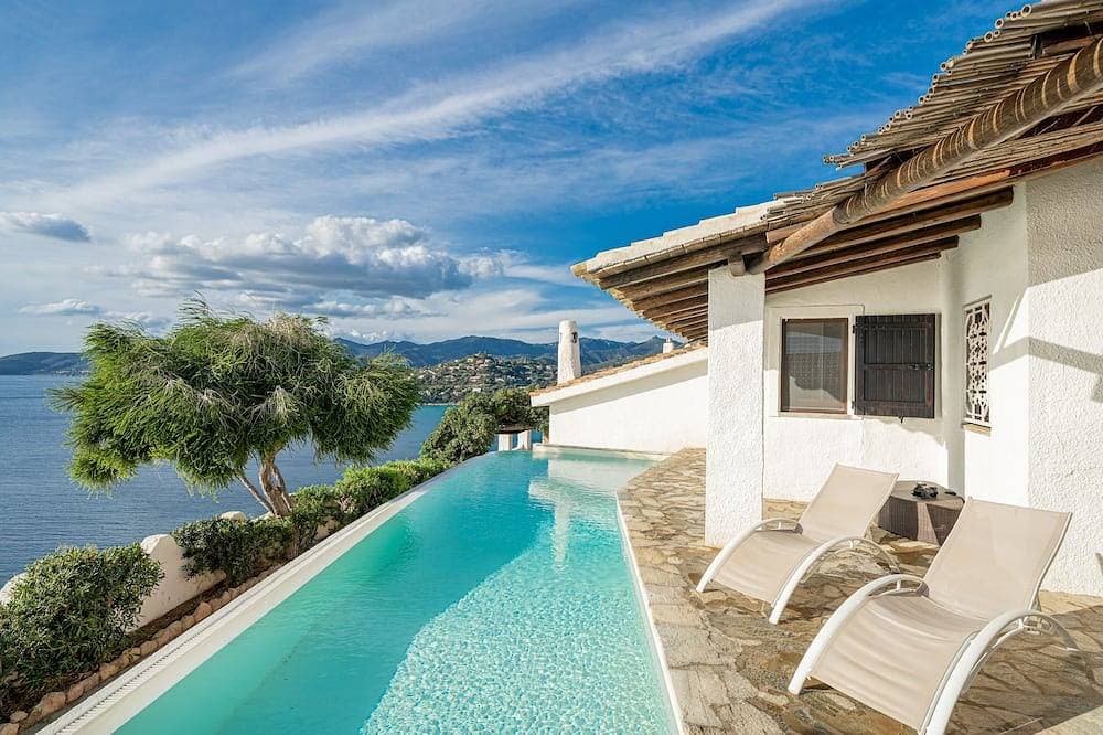 Villa Myra:offenes Fenster über blauem Meer und unglaublichen Sonnenuntergängen 1