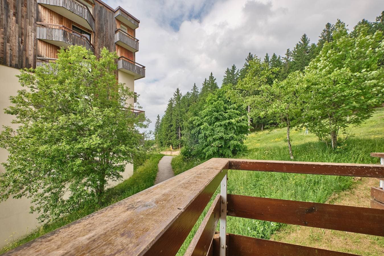 Foto 3 von 20: Appartement 'Prapoutel Pied Des Pistes' mit Bergblick und Balkon