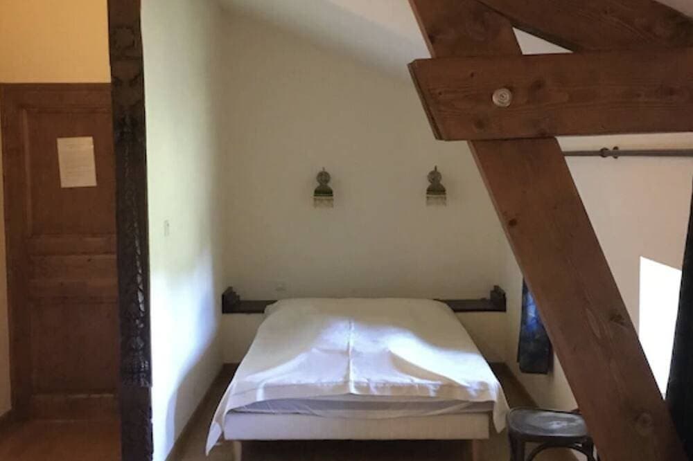 Foto 3 von 26: Double Mâs, peaceful, sleeps 16 (20)