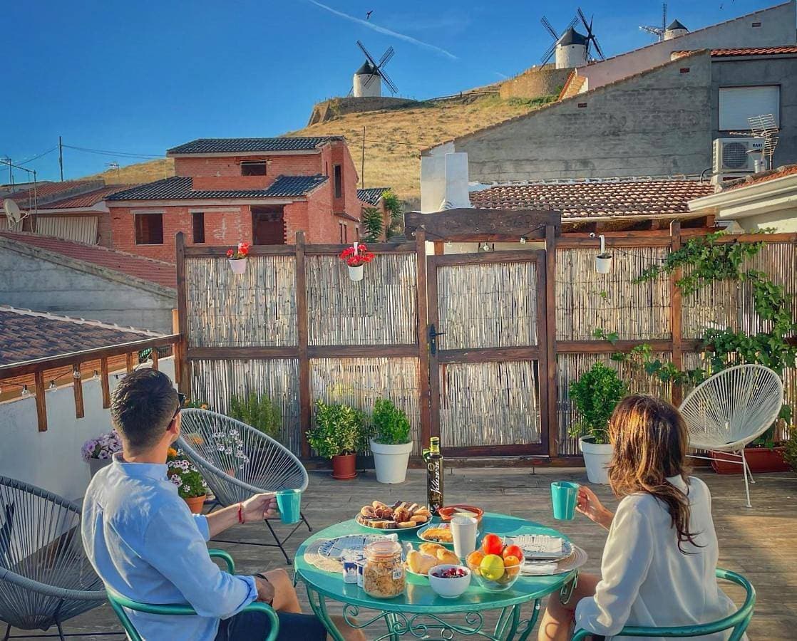 Apartamentos Oncemolinos con desayuno 1
