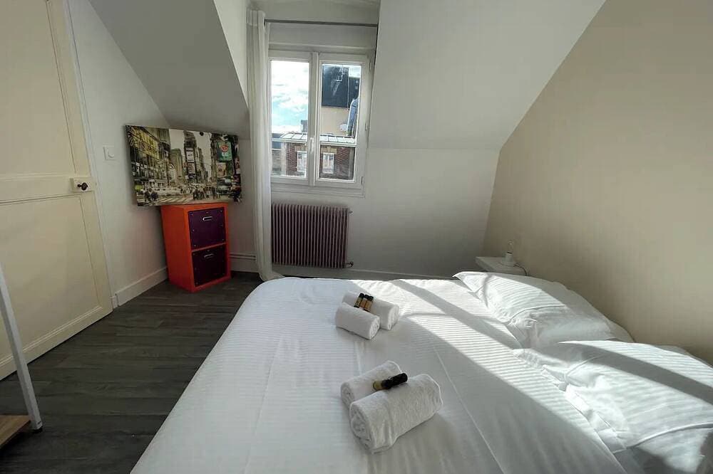 Foto 8 von 30: Quiet townhouse on the front shore, nearby restaurants & shops, 10m from the sea