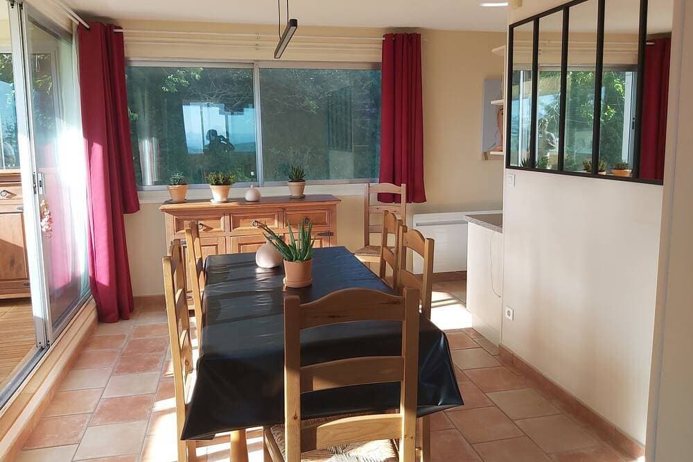 Foto 7 von 13: Superb 52m2 apartment not overlooked with 25m2 loggia.