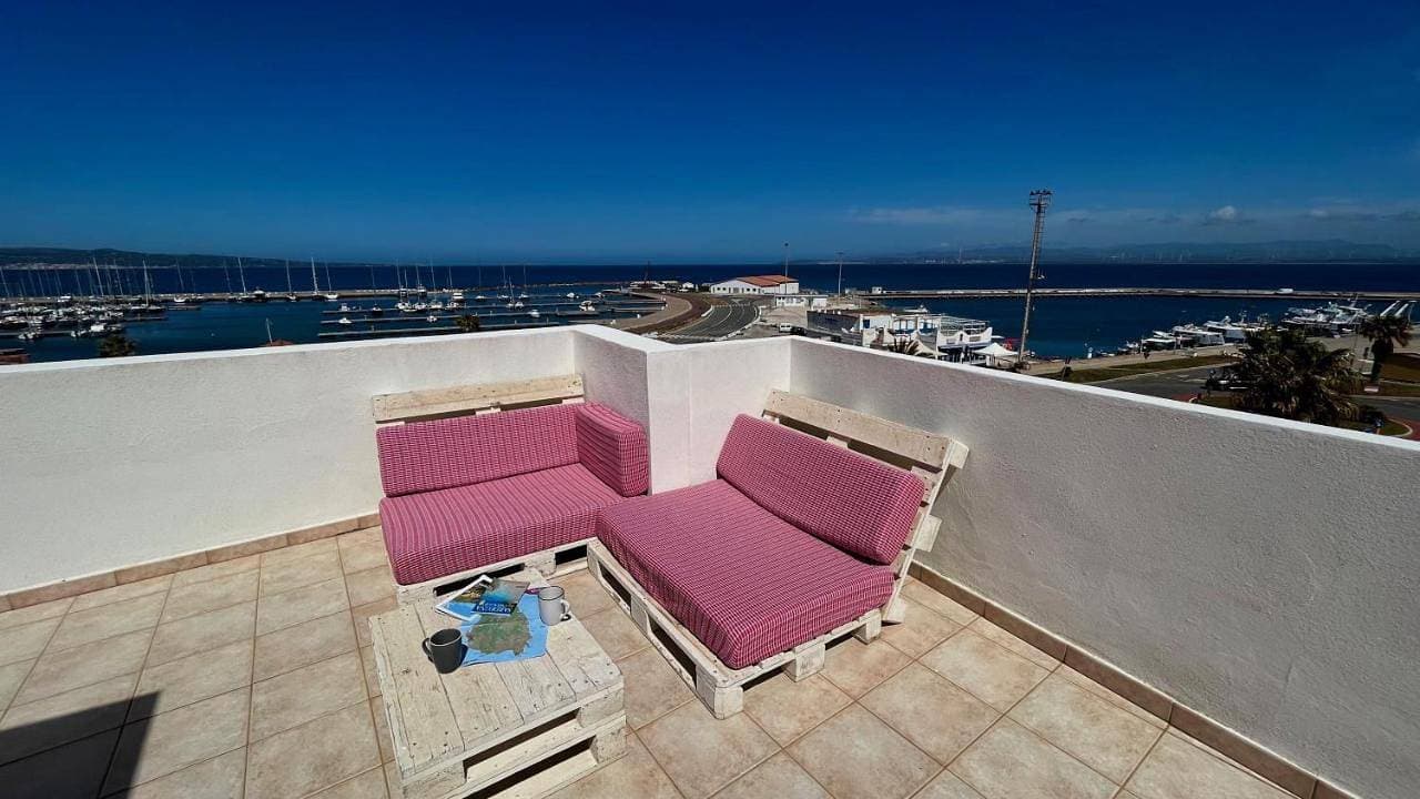 Foto 2 von 50: Penthouse Apartment