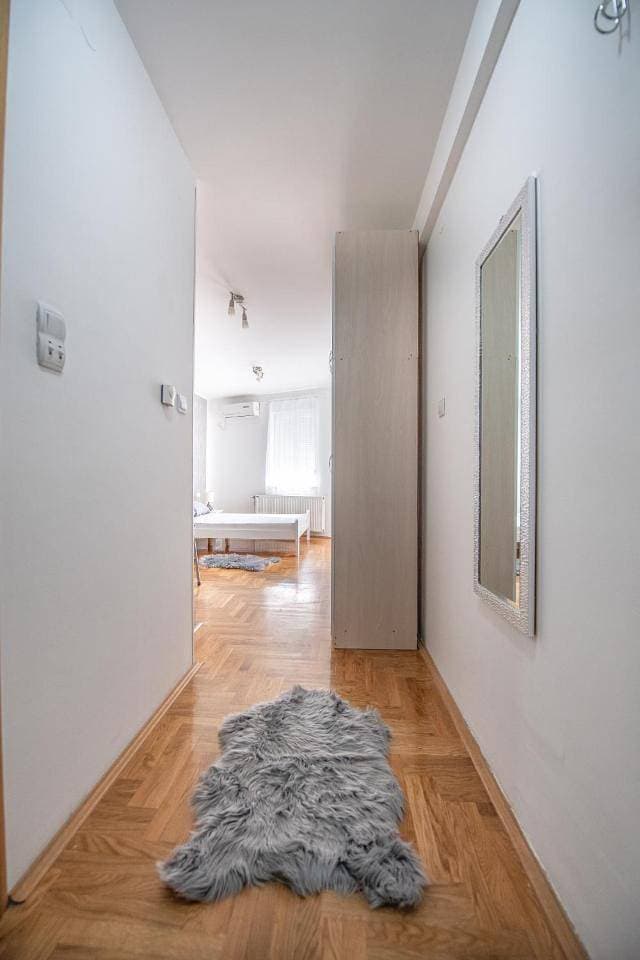 Foto 9 von 18: One-Bedroom Apartment