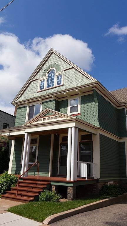 Foto 10 von 25: Das Hotel liegt im Herzen von Marquette