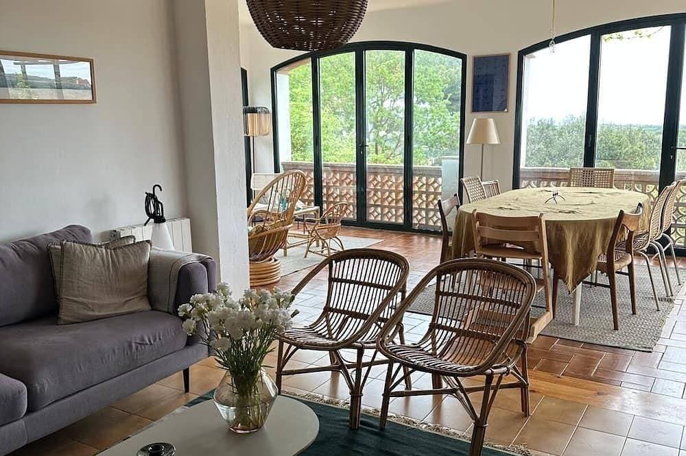 Foto 4 von 10: Familienvilla - Pals mit eigenem Pool und Panoramablick auf das Meer