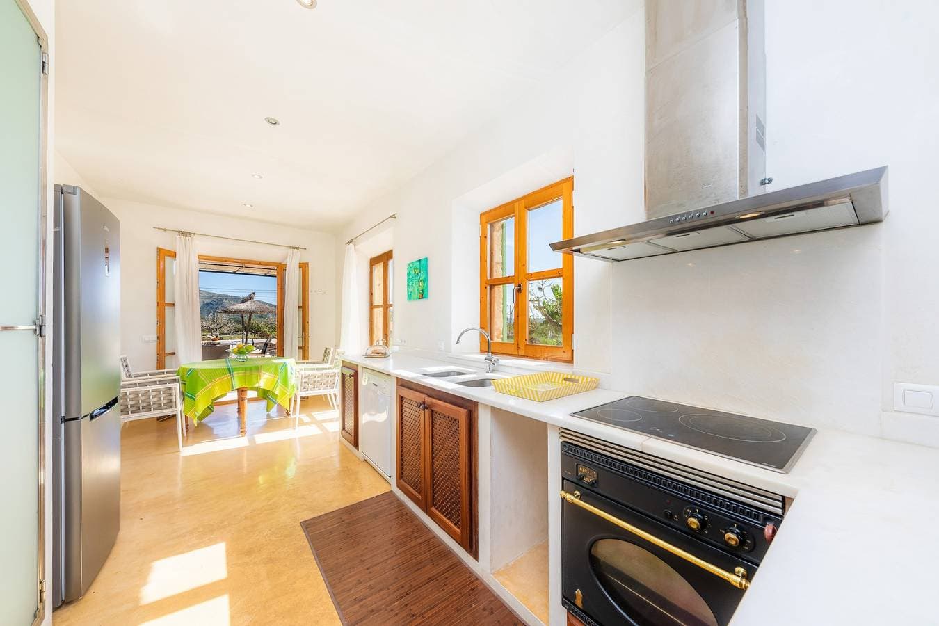 Foto 10 von 27: Ferienhaus Son Frare mit Bergblick, WLAN, Garten, Pool, Balkon und Terrassen; Parkplätze vorhanden