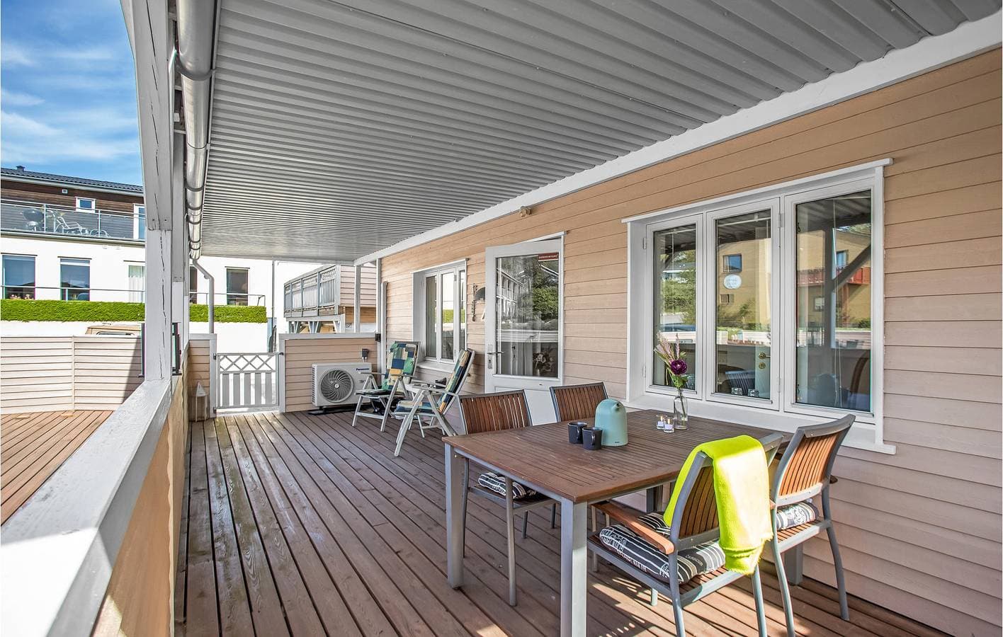 Foto 3 von 23: Ferienwohnung für 4 Personen mit Terrasse