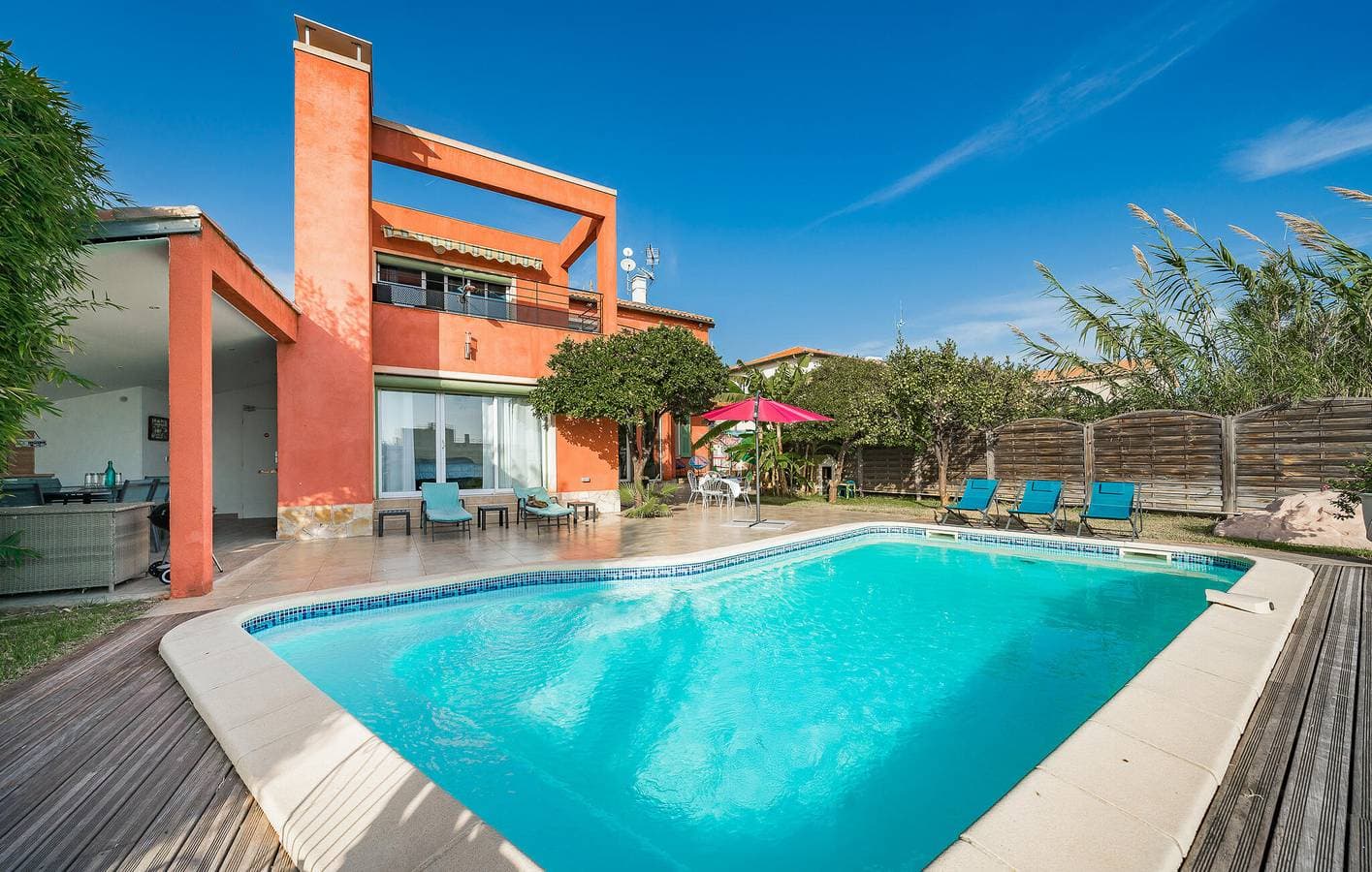 Foto 5 von 38: Apartment mit Meerblick, Pool und Parkplatz, 900m zum Strand