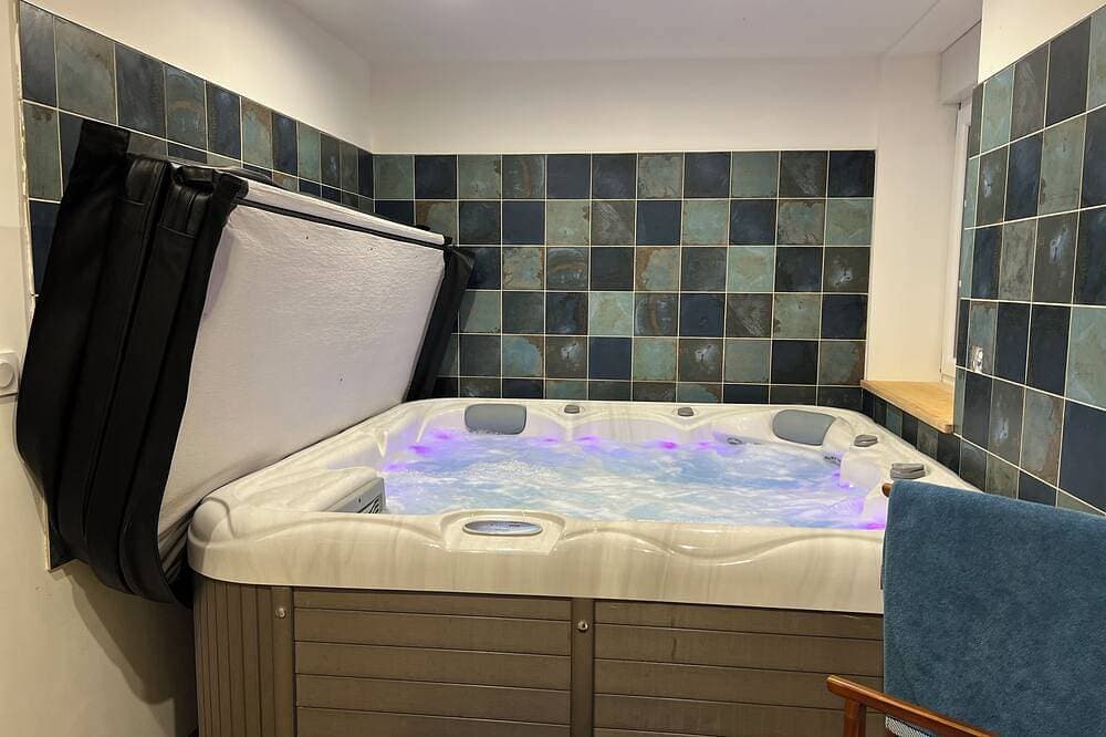 Foto 11 von 14: Bed and breakfast with private Jacuzzi in secluded countryside setting. Relaxation guaranteed!