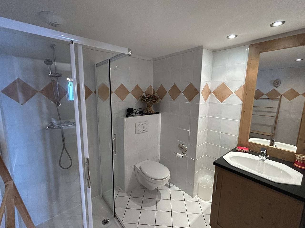 Foto 6 von 16: 3-Zimmer-Wohnung in Villard-sur-Doron, 8 Personen, überdachter Parkplatz