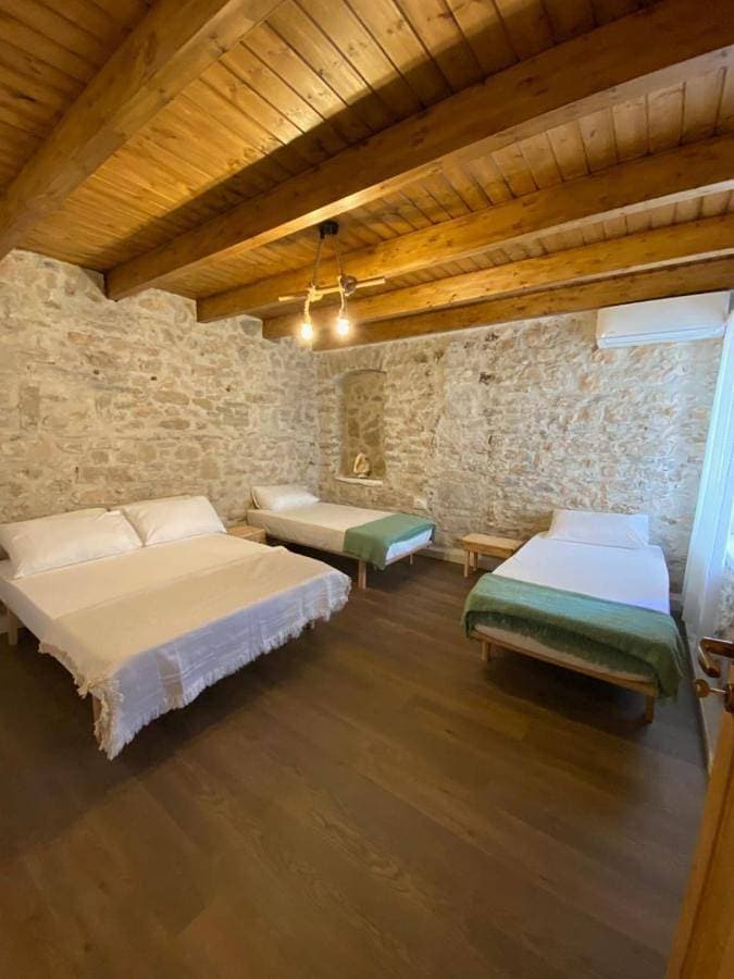 Foto 4 von 14: One-Bedroom House